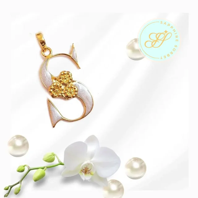 Monogram S Pendant for Girls (Pearl White)