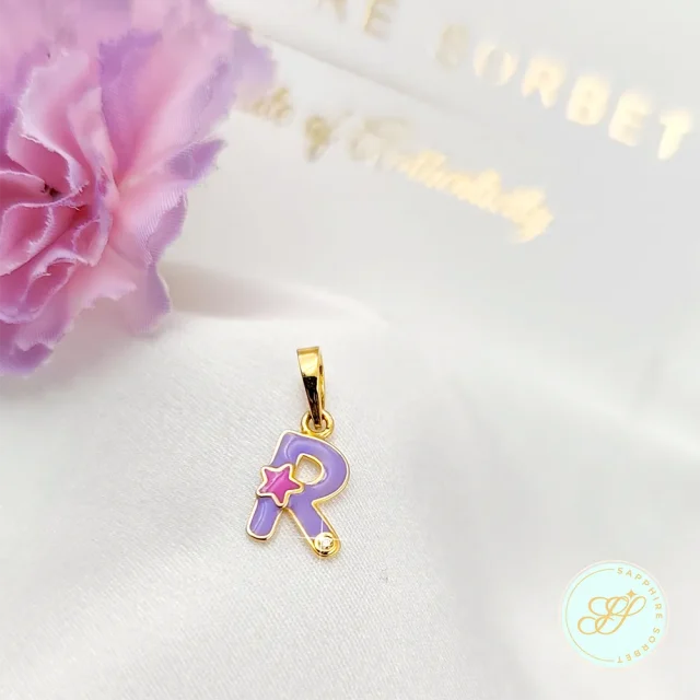 Monogram R Star Gold Kids Pendant