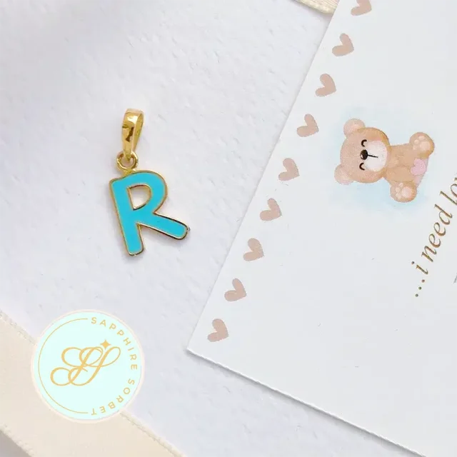R-Kids-Gold-Pendant